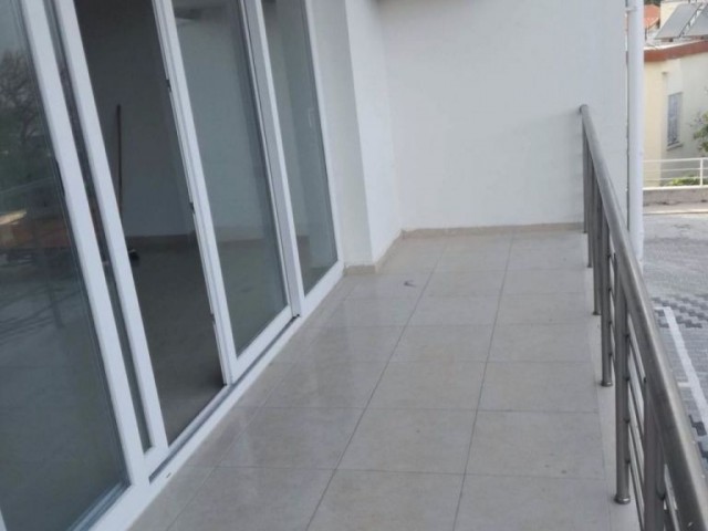 Flat To Rent in Girne Merkez, Kyrenia