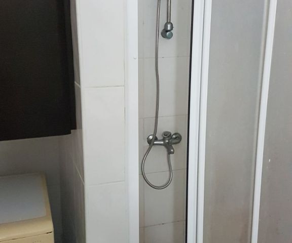 Flat To Rent in Alsancak, Kyrenia