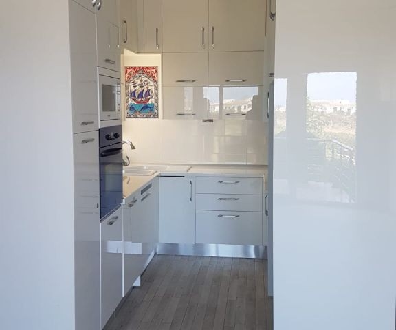 Flat For Sale in Alsancak, Kyrenia