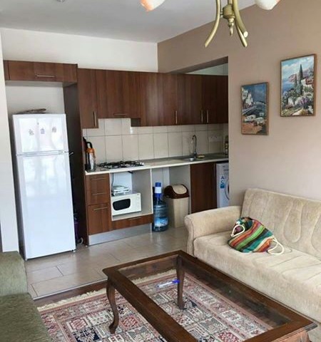 GİRNE MERKEZDE TAŞINMAYA HAZIR SATILIK DAİRE