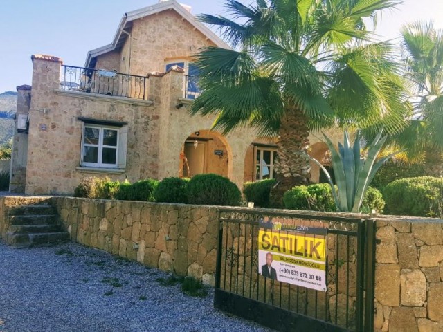 Villa For Sale in Çatalköy, Kyrenia