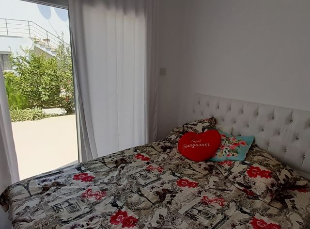 Flat For Sale in Çatalköy, Kyrenia