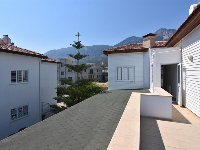 VILLAS FOR SALE IN KYRENIA ** 