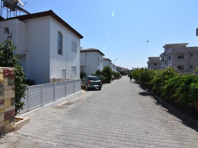 VILLAS FOR SALE IN KYRENIA ** 