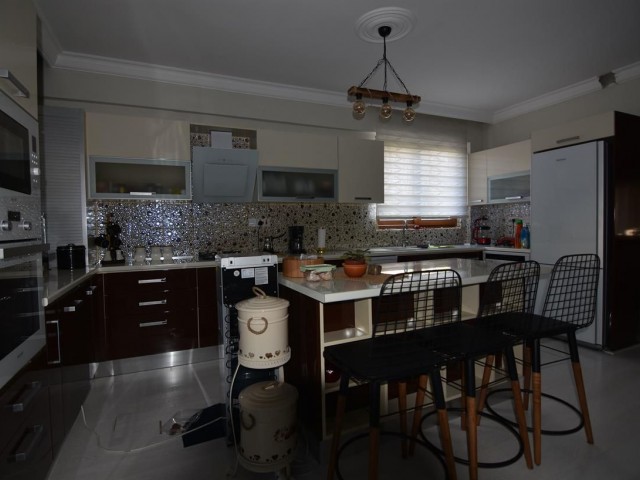 3+1 VILLA ZUM VERKAUF IN KYRENIA ** 