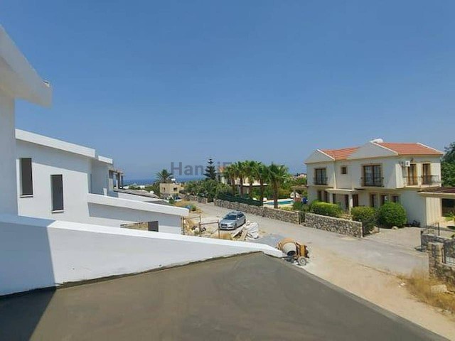 3+1 DETACHED VILLA IN LAPTA ** 