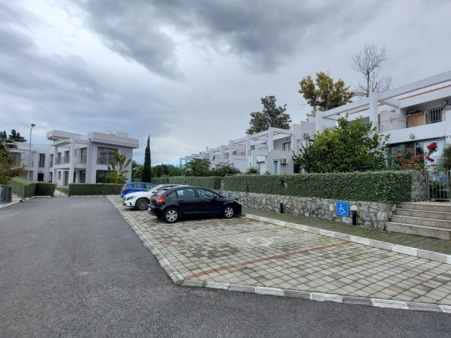 Alsancak 2+1 Bahçeli Dubleks İkiz Villa