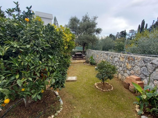 Alsancak 2+1 Semidetached Duplex Villa With Garden