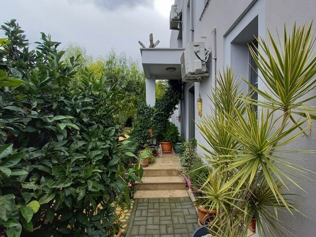 Alsancak 2+1 Semidetached Duplex Villa With Garden