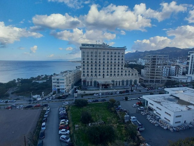 Kyrenia Center 3+1 Penthouse