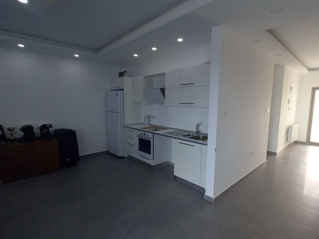 Girne Merkez Deniz Manzaralı 3+1 Penthouse