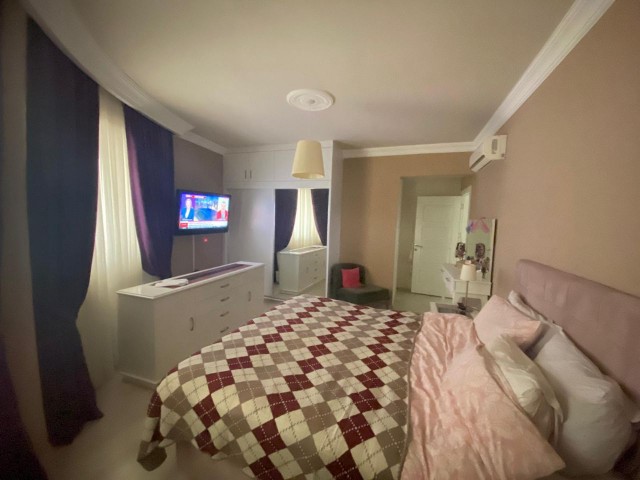 2+1 FLAT FOR SALE IN KYRENIA ** 