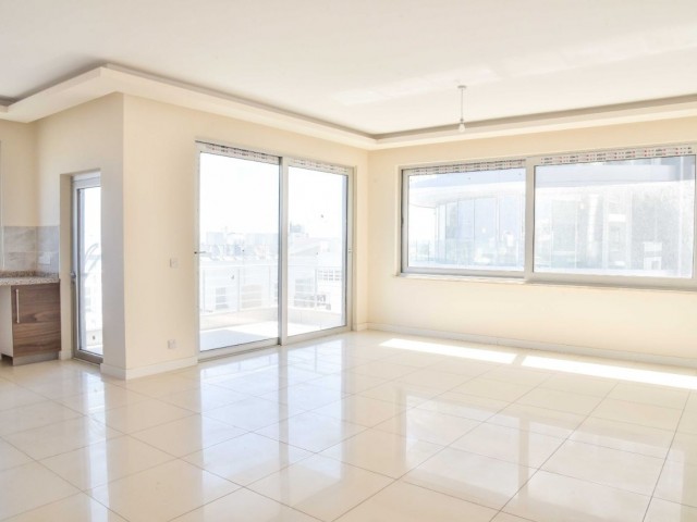 3+1 FLAT FOR SALE IN KYRENIA ** 