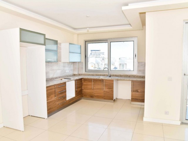 3+1 FLAT FOR SALE IN KYRENIA ** 