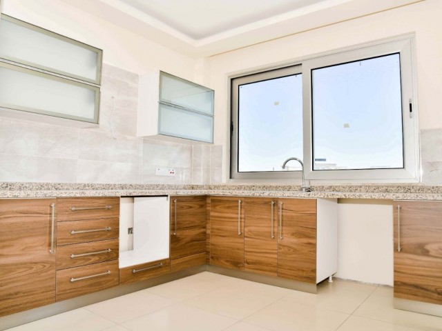 3+1 FLAT FOR SALE IN KYRENIA ** 