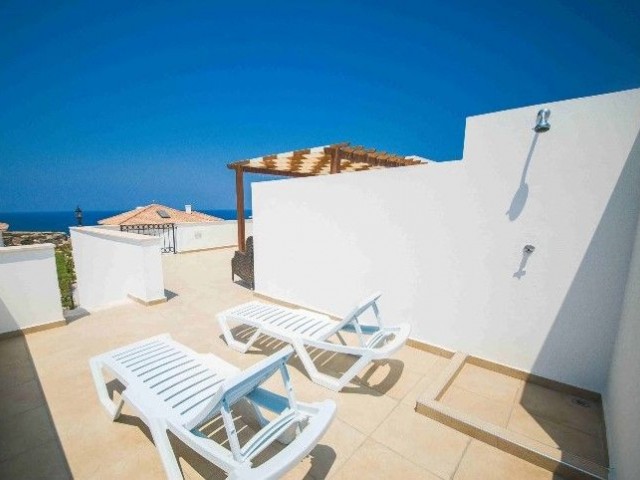 3+1 Penthouse Mit Meerblick In Kyrenia / Esentepe ** 