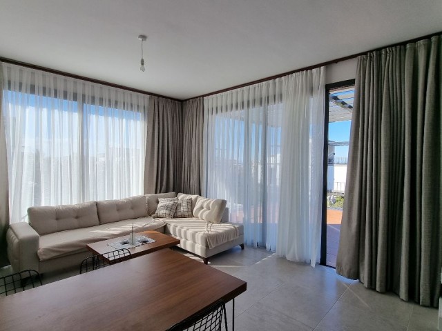 Girne / Alsancak 2+1 Satılık Teraslı Penthouse