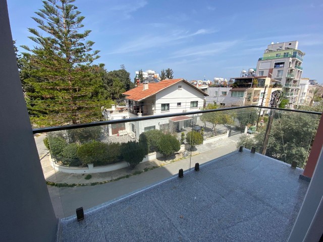 1+1 FLAT FOR SALE IN KYRENIA ** 