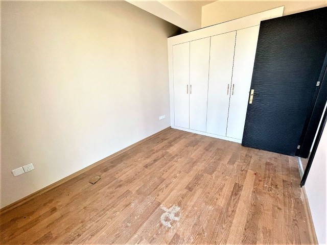 2 + 1 WOHNUNG ZU VERKAUFEN IN PIER LONGBEACH ** 