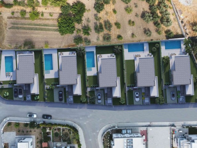 4+1 VILLA MIT MEERBLICK IN ALSANCAK ZU VERKAUFEN ** 