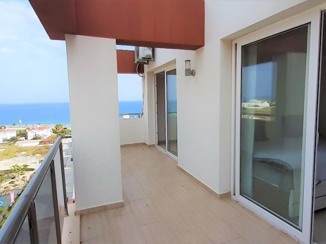 Sea View 1+1 Flat For Sale In Iskele Longbeach