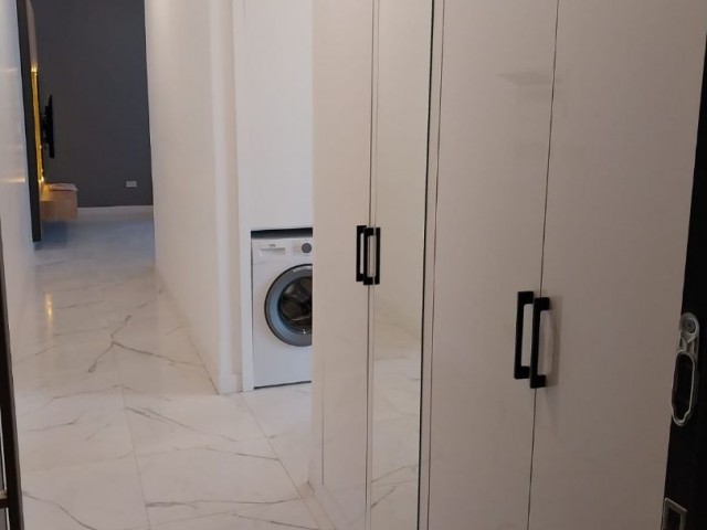 Flat To Rent in Alsancak, Kyrenia