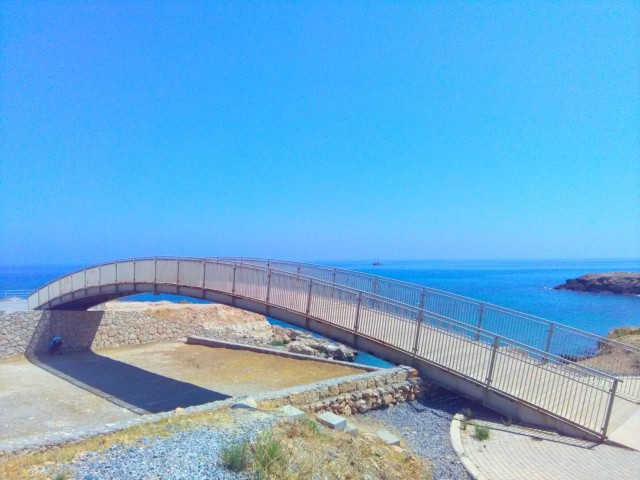 Die letzten 2 4+1-Villen in Lapta in fußläufiger Entfernung zum Meer