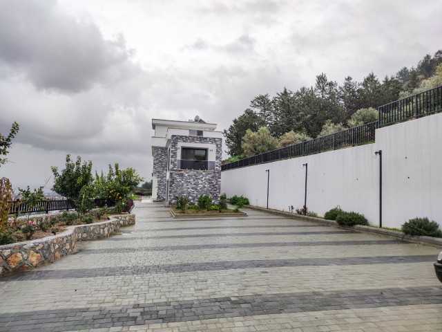 Villa For Sale in Karşıyaka, Kyrenia