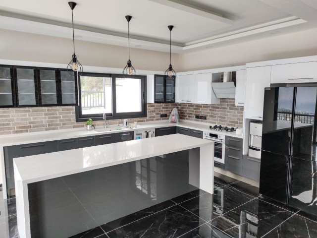 Villa For Sale in Karşıyaka, Kyrenia