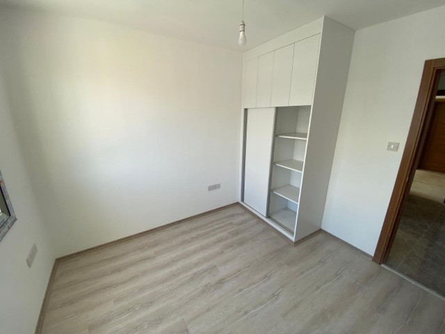 Meerblick 3+1 Wohnung in Kyrenia Zentrum mit Aufzug