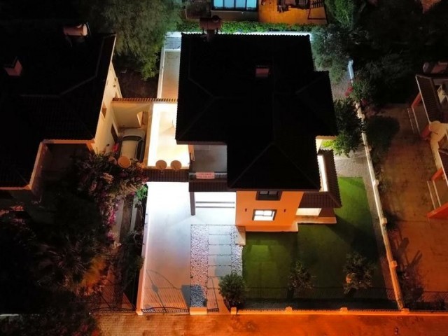 3 Bedroom Fully Renovated Villa with Pool for Sale in Yeniboğaziçi