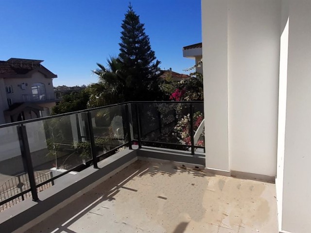 3 Bedroom Fully Renovated Villa with Pool for Sale in Yeniboğaziçi