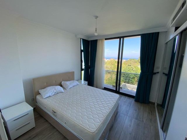 1+1 Apartment For Rent With Sea View From The Living Room and Bedroom - Lapta Kyrenia