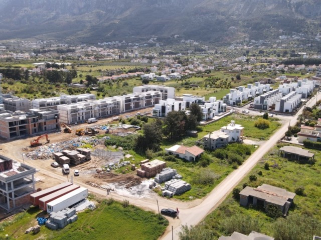 Karşıyaka'da Satılık 1171 m² Arazi