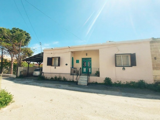 Freistehendes Haus Mit Türkischem Titel, Geeignet Für Boutique-Hotel In Der Altstadt Von Famagusta