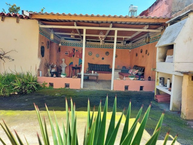 Freistehendes Haus Mit Türkischem Titel, Geeignet Für Boutique-Hotel In Der Altstadt Von Famagusta