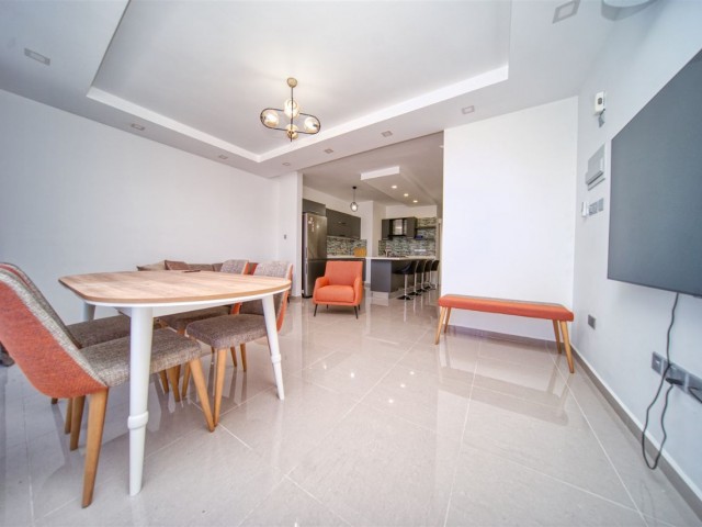 Girne Zeytinlik Teraslı 3+1 Triplex Villa