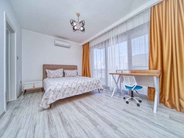 Girne Zeytinlik Teraslı 3+1 Triplex Villa