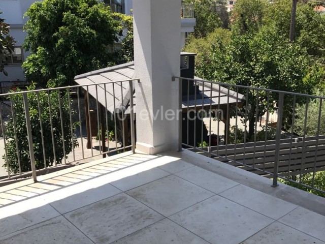 1 Bedroom Flat is For Sale in Alsancaki Kyrenia 