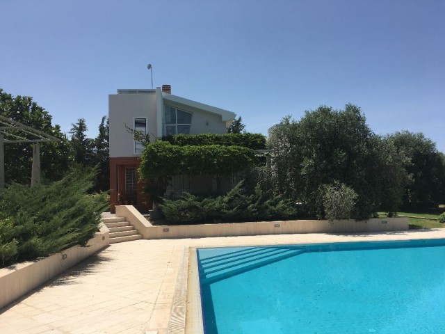 Villa To Rent in Ozanköy, Kyrenia