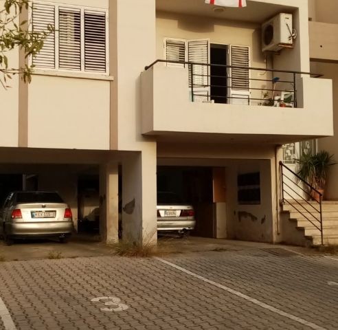 GİRNE MERKEZDE FULL EŞYALI 2+1 DAİRE