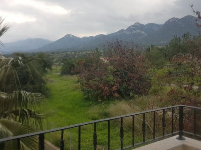 Flat For Sale in Girne Merkez, Kyrenia