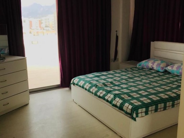 Penthouse Mieten in Girne Merkez, Kyrenia