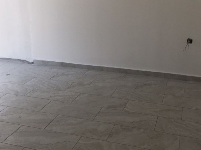 HAMİTKÖY'DE YATIRIM VE KULLANIM AMAÇLI MERKEZ KONUMDA BULUNAN PENTHOUSE DAİRE   58.000 STG