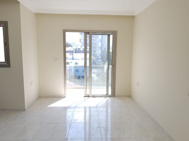 Girne Merkez’de 1+1 Satılık Daire 65000 STG