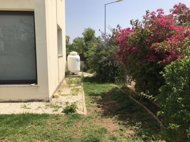 Einfamilienhaus Kaufen in Hamitköy, Nikosia