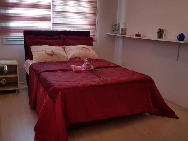 Flat To Rent in Girne Merkez, Kyrenia