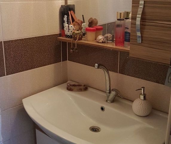 Flat To Rent in Girne Merkez, Kyrenia