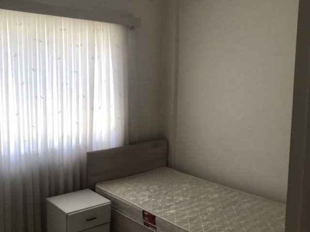 Gönyeli Yenikentde 2+1 Eşyalı Aylık Ödemeli Kiralık Daire 240 stg