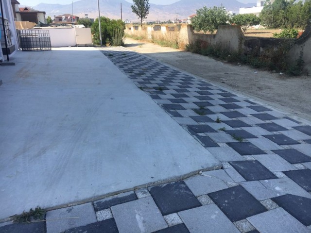 Lefkoşa Cihangir'de 2 + 1 Satılık Daireler 33,850 STG